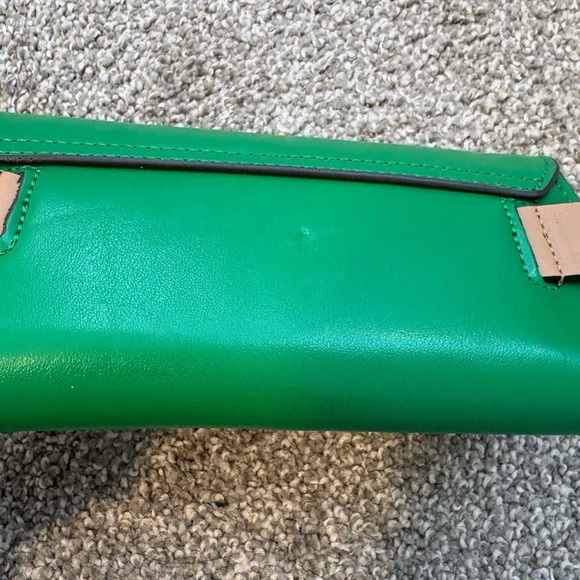 NWT Kate Spade New York Green Bow Leather Everyday Belt Bag Fanny Pack Size L/XL - Picture 9 of 15